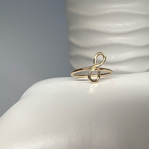 14K Gold Filled Toe Ring Adjustable - Picture 5 of 13